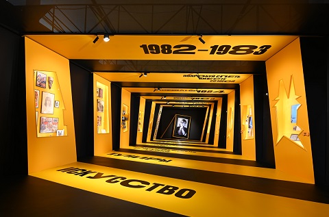 Выставка «Виктор Цой. Путь героя» в Центральном Манеже