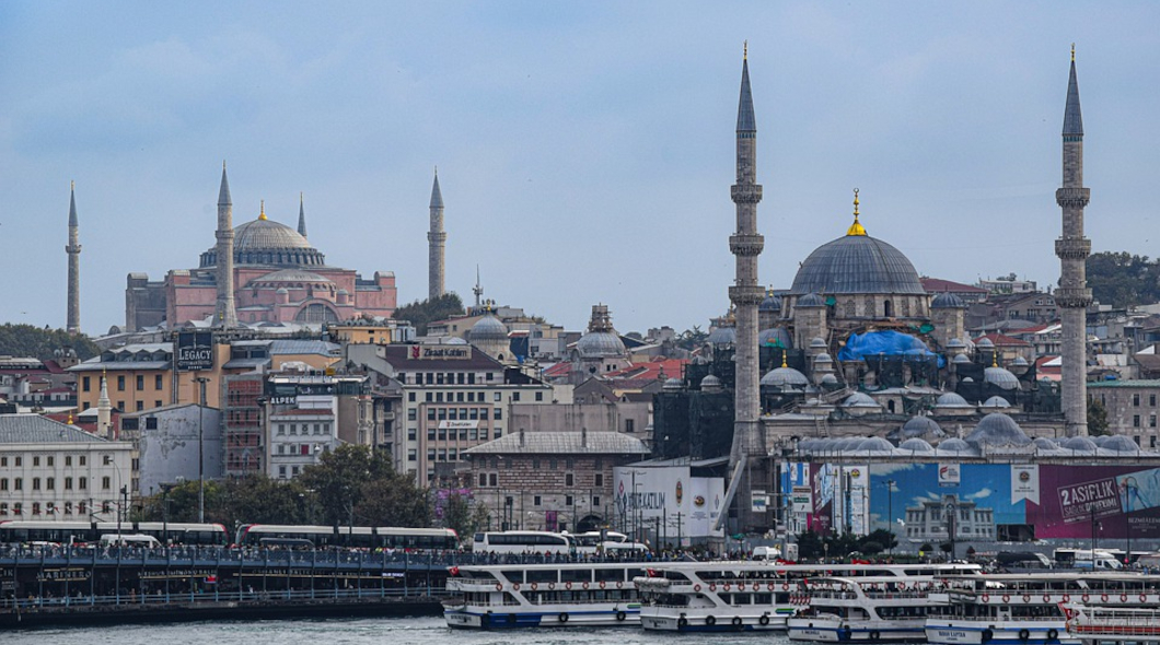 Святая София в Стамбуле станет мечетью
