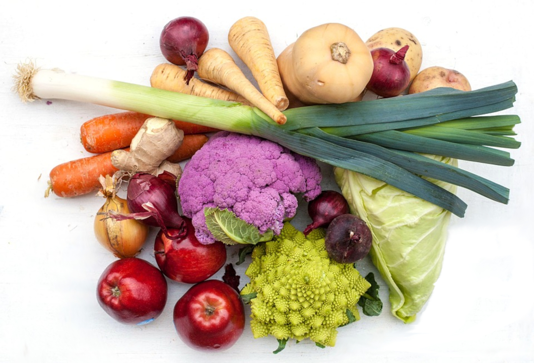 Диетолог: желающим сбросить вес надо есть больше зеленых овощей